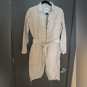 Zara Cream Jumpsuit Size M